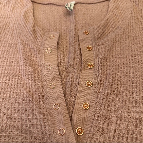 New Free People intimately thermal laying long sleeve Women's L Rose - Picture 3 of 9